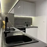 Tao Apartment, - Free Parking & Private Garage Διαμέρισμα Σαράγεβο