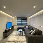 Tao Apartment, - Free Parking & Private Garage Apartman