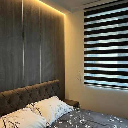 Tao Apartment, Apartment