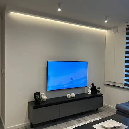 Tao Apartment, - Free Parking & Private Garage Sarajewo